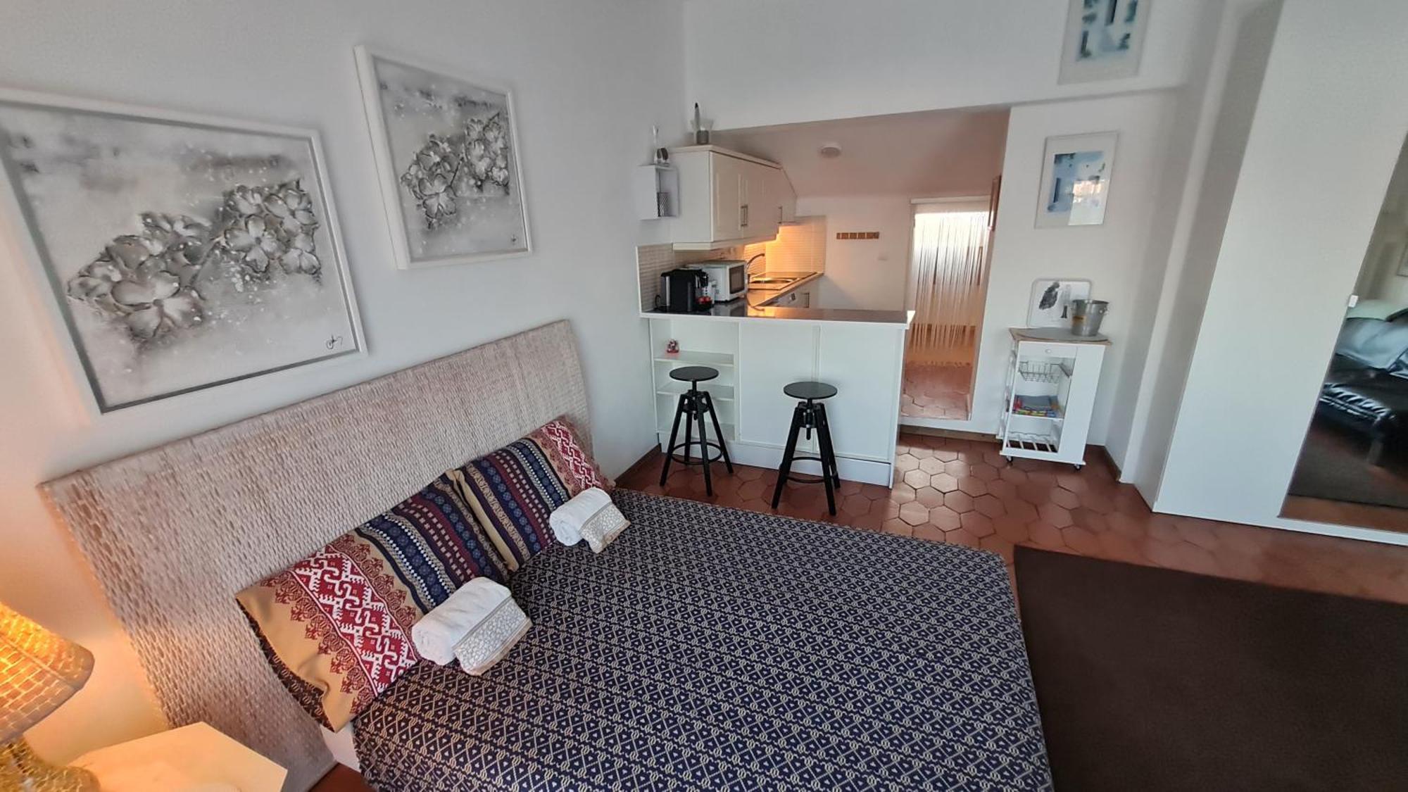 Musa Mar - In The Residential Area Apartment *